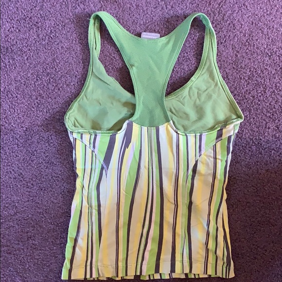 Nike running tank top - Picture 3 of 3